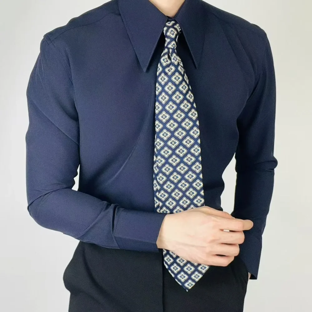 2025 Brand-New, Premium Lapel Men's Slim-Fit, Wrinkle-Free, Solid-Colored, Retro Gray Dress Shirt - Image 5